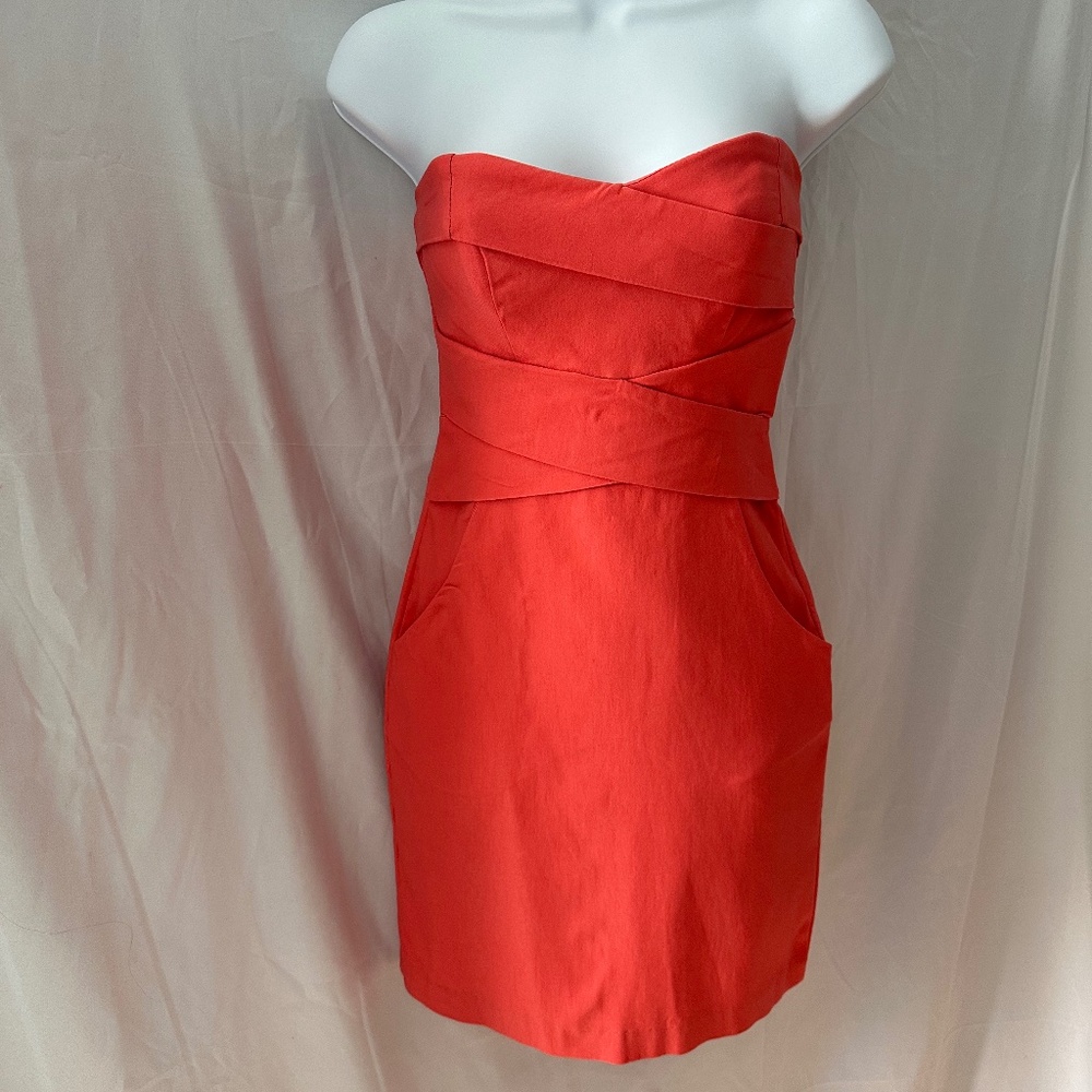 Tweeze Me, women’s strapless salmon dress, juniors size 3